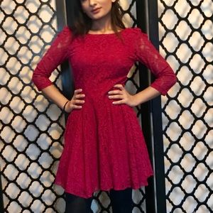 Pink lace dress 3/4 sleeve with plunge back